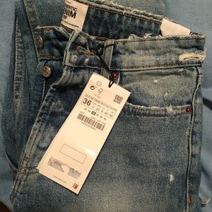 Zara Straight Leg Hi-Rise Ankle Jean